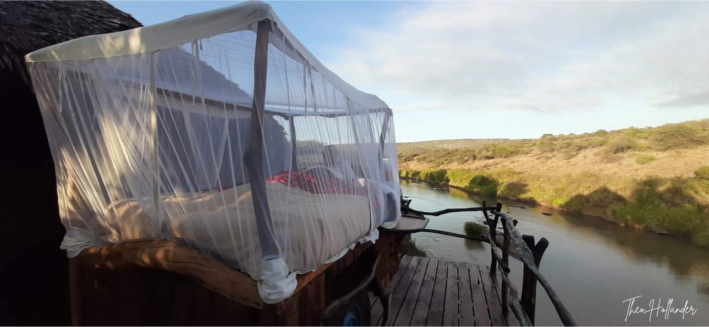 A star bed overlooking the river at Kiota